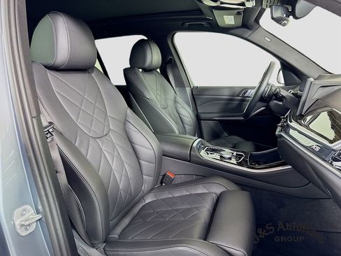 Used 2024 BMW X5 xDrive50e w/ Parking Assistance Package image 36