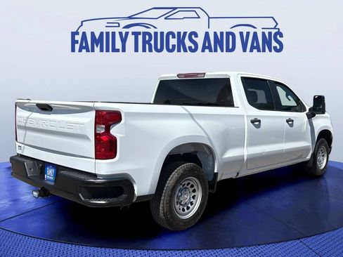 Used 2022 Chevrolet Silverado 1500 W/T w/ WT Value Package AWD/4WD image 5