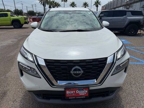 Certified 2023 Nissan Rogue SV image 2