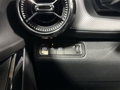 New 2026 Chevrolet Equinox LT image 18