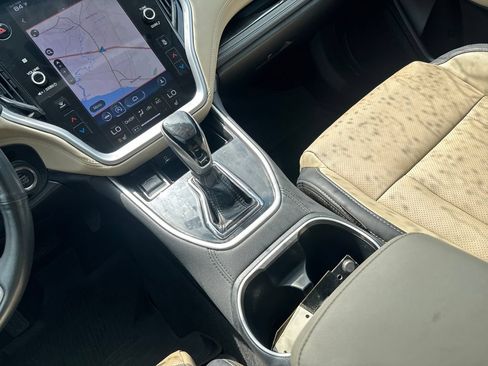 Used 2022 Subaru Outback Limited AWD/4WD image 29