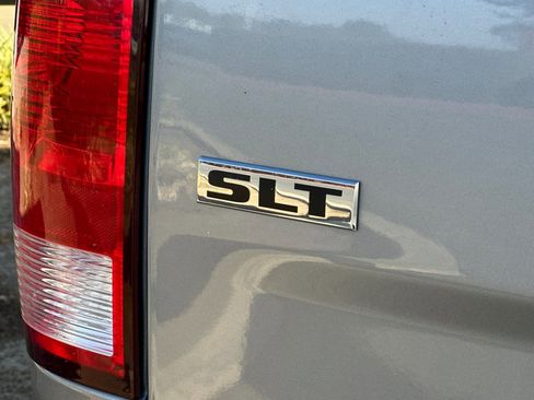 Used 2022 RAM 1500 Classic SLT image 26