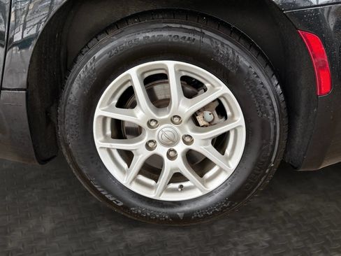 Used 2020 Chrysler Pacifica Touring-L FWD image 41