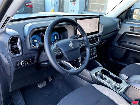 Certified 2025 Ford Bronco Sport Big Bend w/ Convenience Package image 22