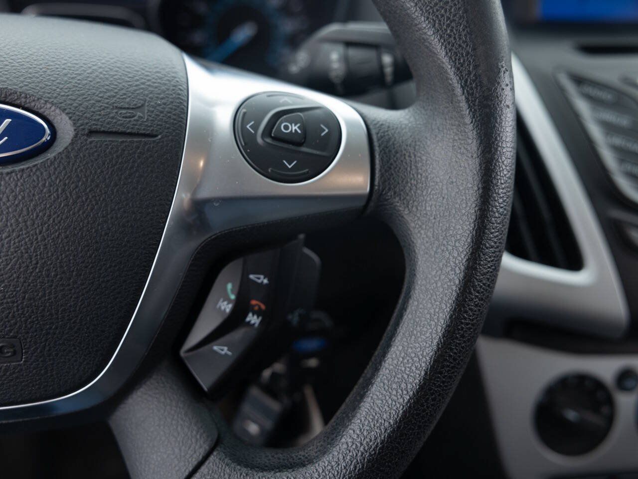 Used 2013 Ford Focus SE FWD image 37