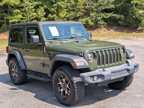 Used 2021 Jeep Wrangler Sport AWD/4WD image 11