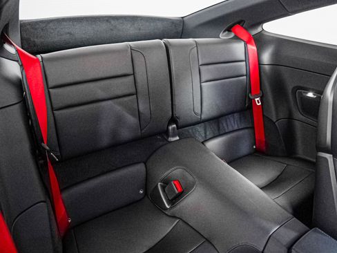 Used 2025 Porsche 911 Carrera T image 6