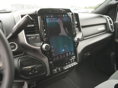 Used 2025 RAM 2500 Big Horn AWD/4WD image 26