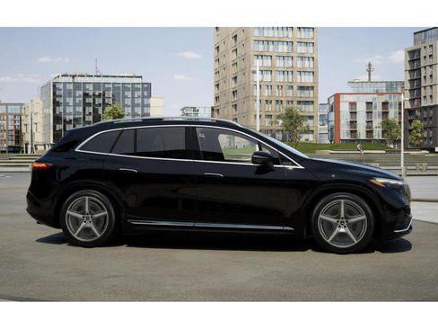 New 2026 Mercedes-Benz EQS 400 4MATIC SUV image 15