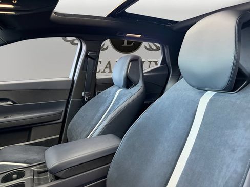 Used 2023 Fisker Ocean One AWD/4WD image 9