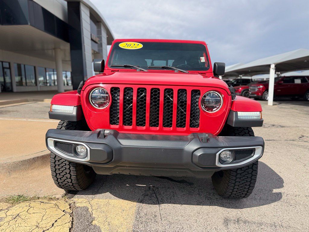Used 2022 Jeep Gladiator Sport AWD/4WD image 2