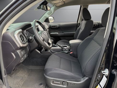 Used 2023 Toyota Tacoma 4x4 Double Cab w/ Trail Edition image 15