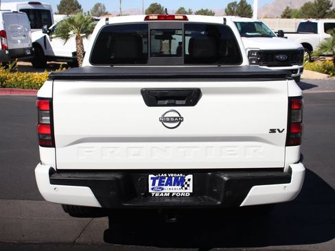 Used 2022 Nissan Frontier SV RWD image 7