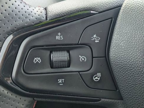 Used 2024 Chevrolet Trax RS w/ Driver Confidence Package image 26