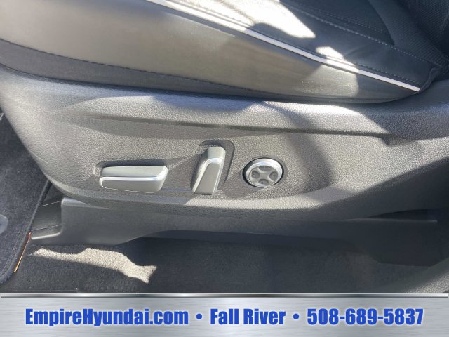 Used 2024 Hyundai Palisade SEL w/ Premium Package AWD/4WD image 19