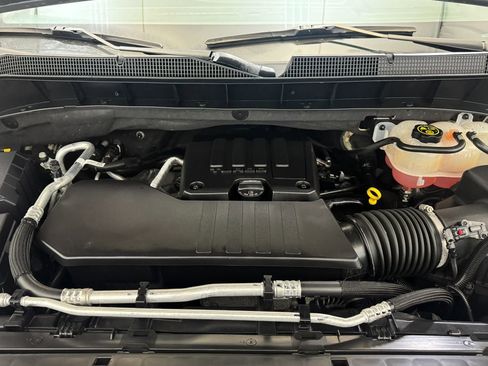 Certified 2024 Chevrolet Silverado 1500 LT image 24