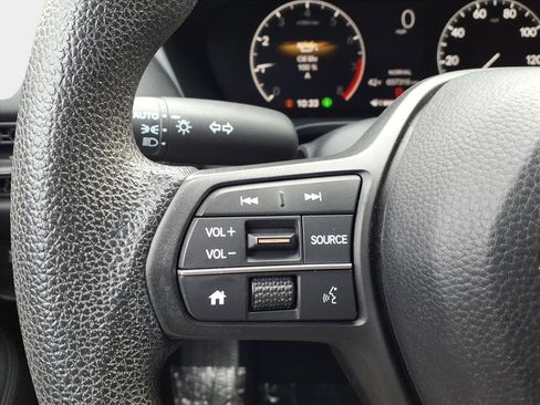 Used 2023 Honda HR-V LX image 21