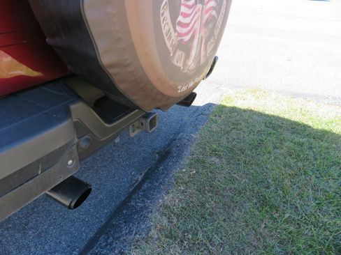 Used 2008 HUMMER H3 Alpha image 7