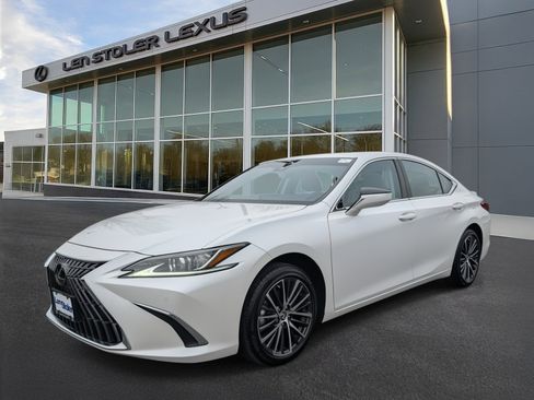 Used 2025 Lexus ES 300h ES 300h image 7