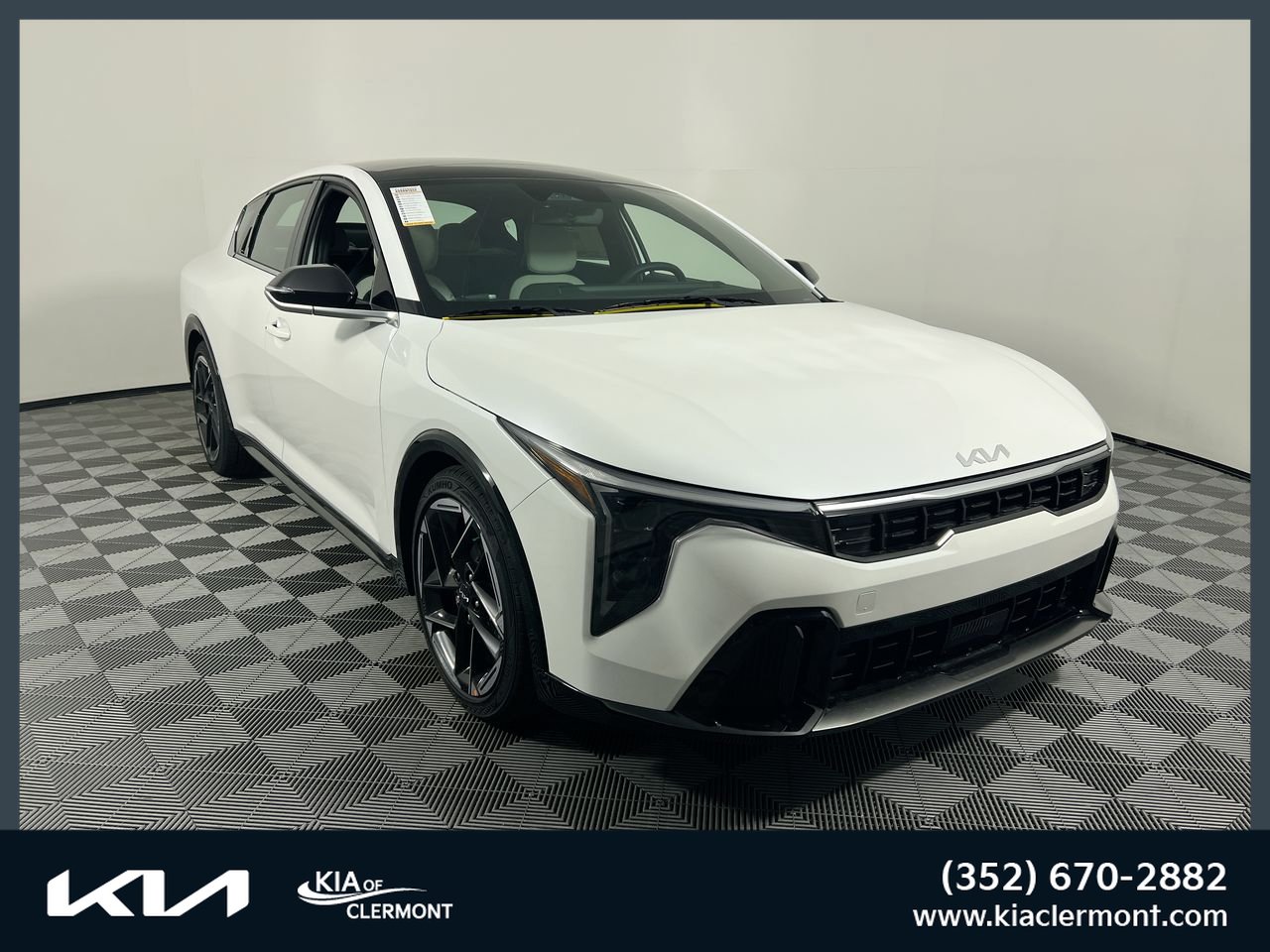 New 2026 Kia K4 GT-Line w/ GT-Line Sunroof Package FWD image 1