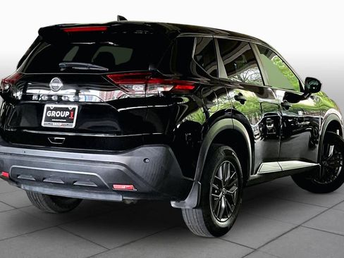 Used 2021 Nissan Rogue S FWD image 12