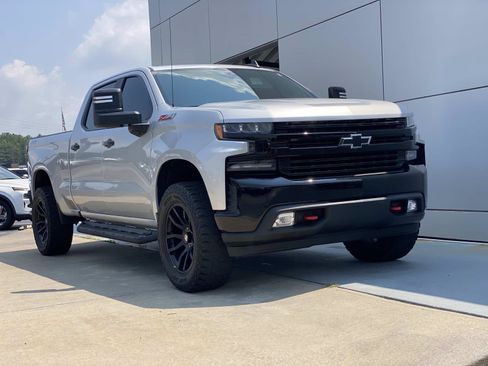 Used 2020 Chevrolet Silverado 1500 LT Trail Boss w/ Bed Protection Package AWD/4WD image 1
