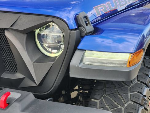 Used 2020 Jeep Wrangler Unlimited Rubicon AWD/4WD image 9