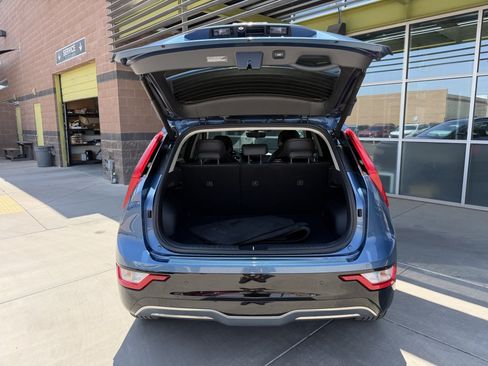 Used 2025 Kia Niro Wind FWD image 35