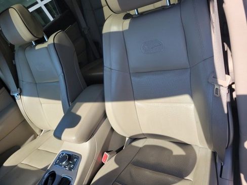 Used 2020 Jeep Grand Cherokee Overland image 22