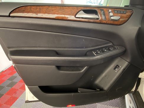 Used 2018 Mercedes-Benz GLS 450 4MATIC image 20