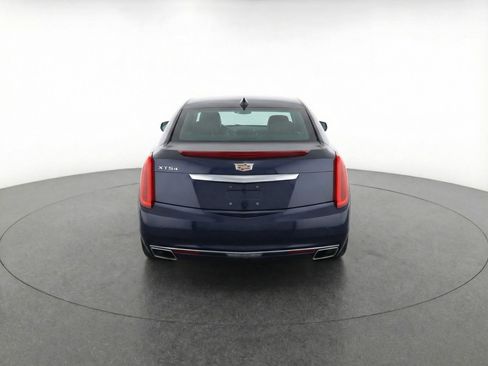 Used 2016 Cadillac XTS Premium image 4