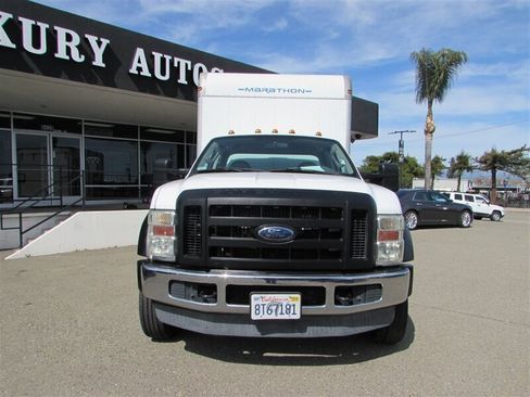 Used 2008 Ford F550 2WD Super Cab Super Duty image 4