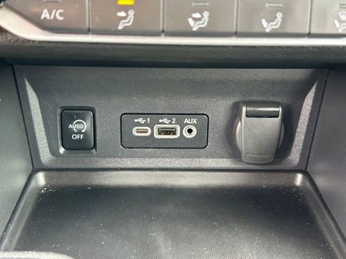 Certified 2024 Nissan Sentra SV image 37