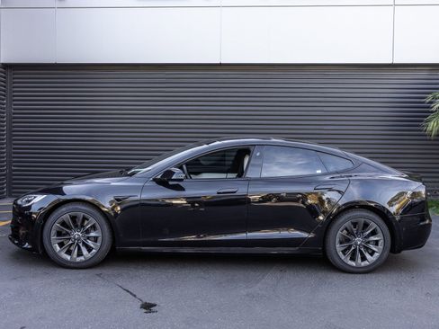 Used 2018 Tesla Model S 75D image 2