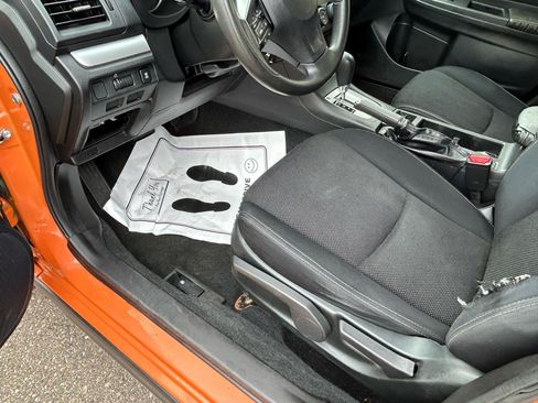 Used 2013 Subaru Crosstrek 2.0i Premium AWD/4WD image 10