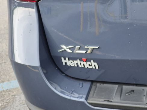 Used 2021 Ford Explorer XLT AWD/4WD image 22