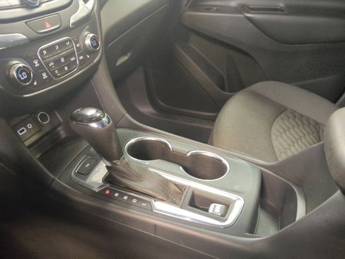 Used 2020 Chevrolet Equinox LT FWD image 26
