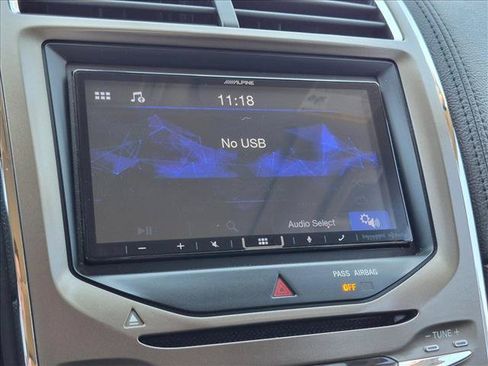 Used 2012 Lincoln MKX AWD image 13