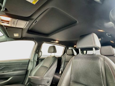 Used 2024 Honda Odyssey Sport image 15