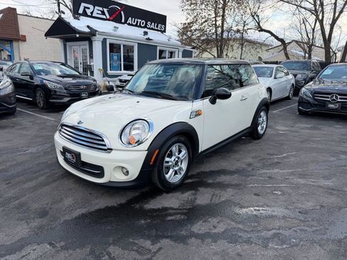 Used 2012 MINI Cooper Hardtop image 2
