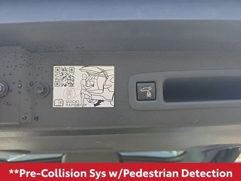 Used 2024 Toyota Sienna XLE image 18