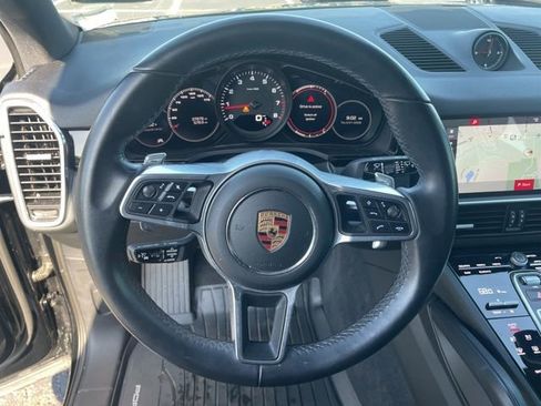 Used 2020 Porsche Cayenne AWD/4WD image 10