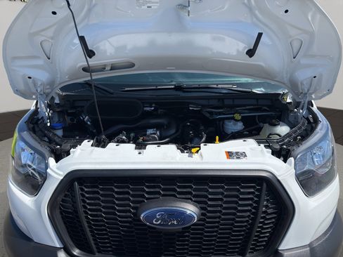 Used 2025 Ford Transit 250 148 Medium Roof image 24