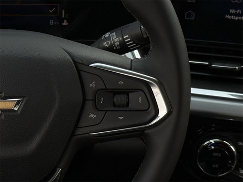 New 2026 Chevrolet Trax LT w/ Sunroof Package image 14