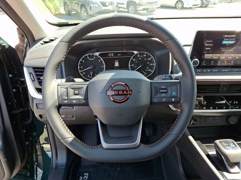 New 2026 Nissan Rogue SV AWD/4WD image 17