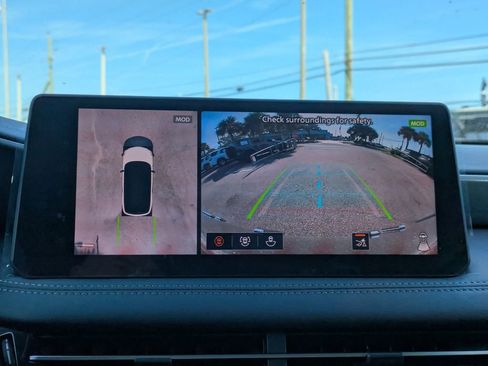 New 2026 INFINITI QX60 Luxe w/ Family Package image 24