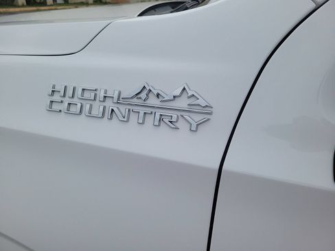 Used 2024 Chevrolet Tahoe High Country w/ Max Trailering Package RWD image 11