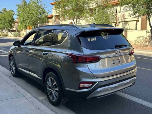 Used 2019 Hyundai Santa Fe SEL AWD/4WD image 6