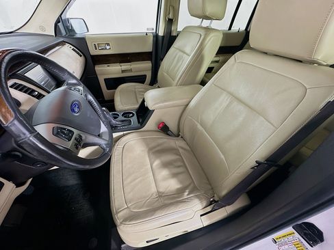 Used 2014 Ford Flex Limited w/ Class III Trailer Tow Package image 13