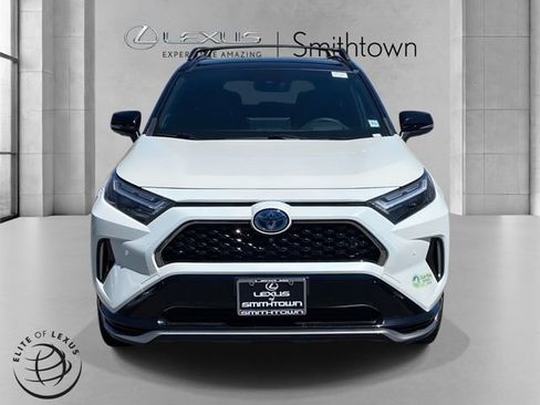 Used 2022 Toyota RAV4 XSE w/ Premium Package AWD/4WD image 2